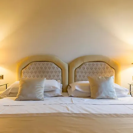 斯坦格尼森斯spa4号酒店 3* 巴多利诺